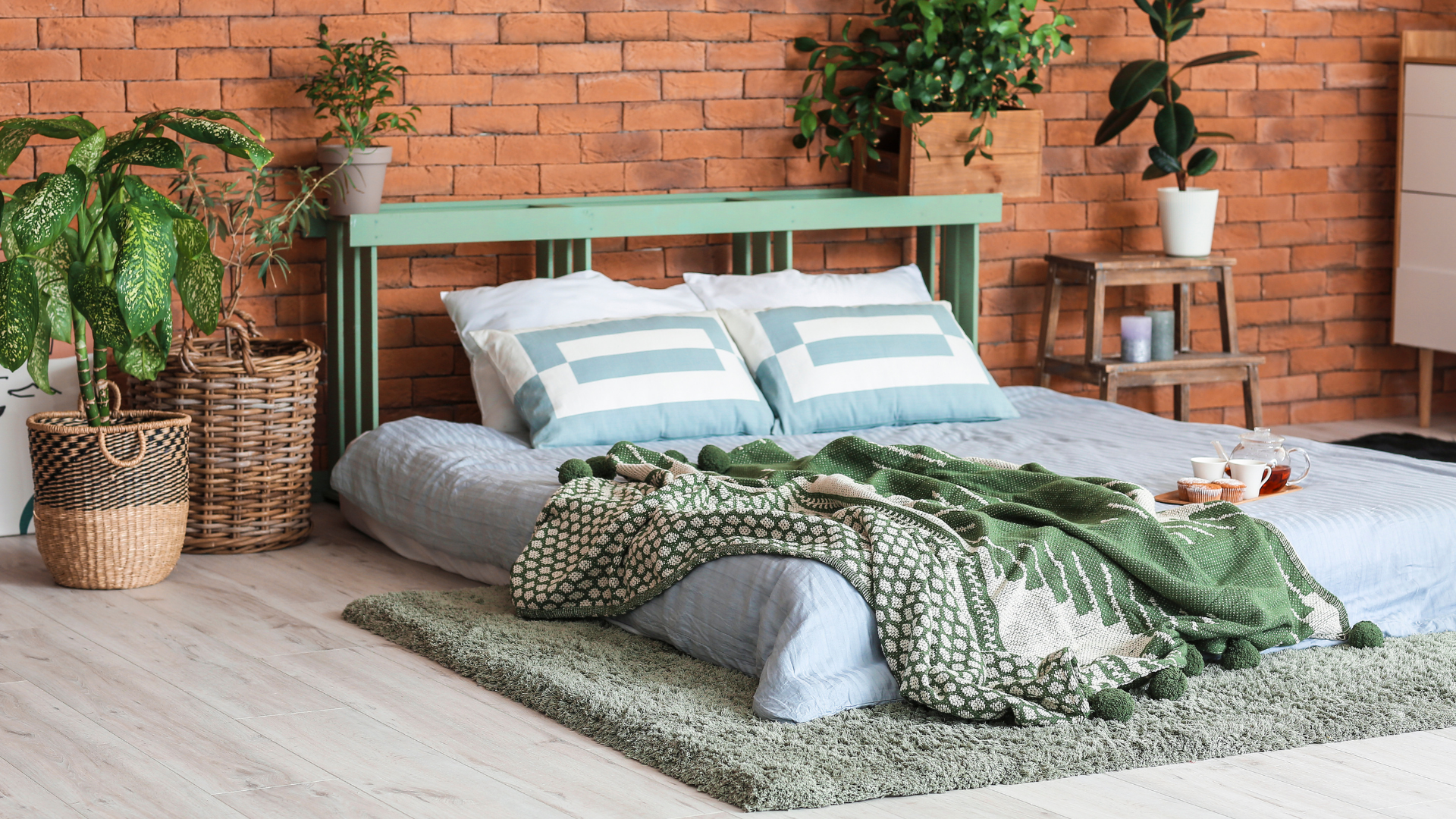 Las capas de tu cama: Cojines Decorativos