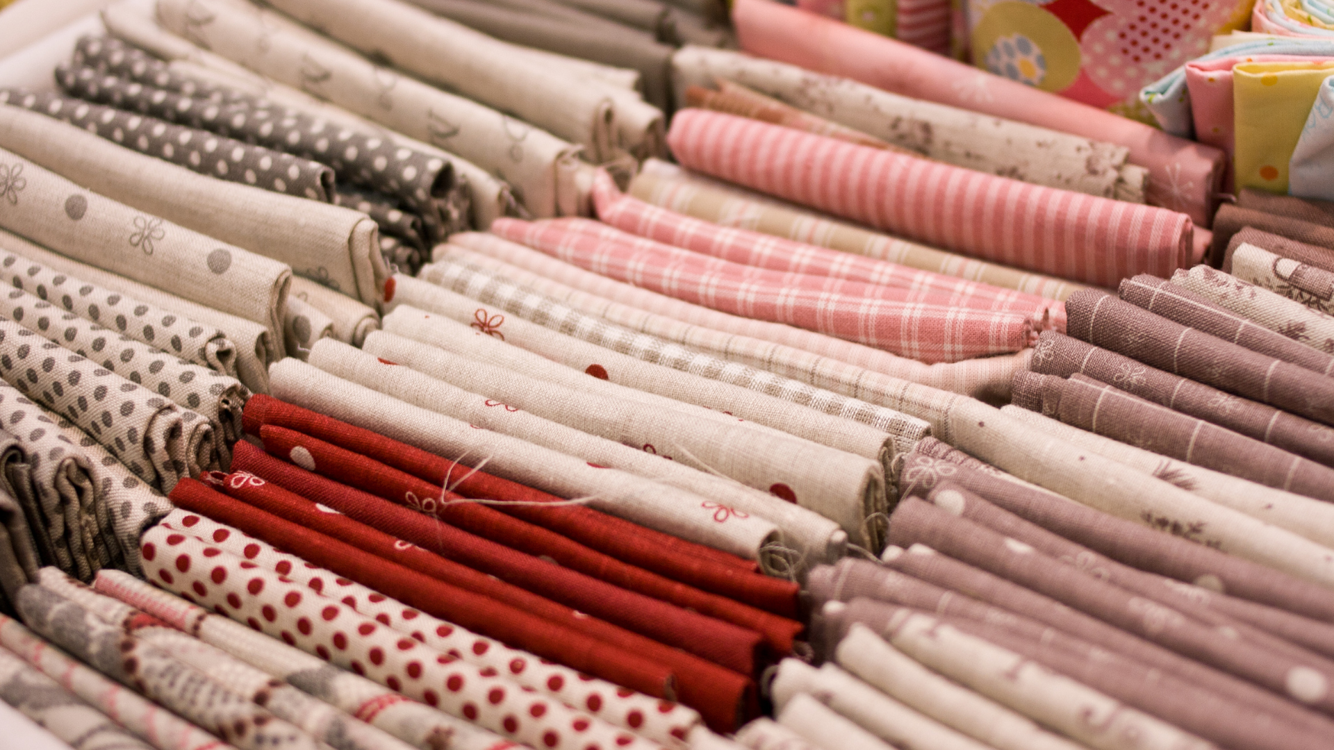 sabanas de diferentes colores ordenadas