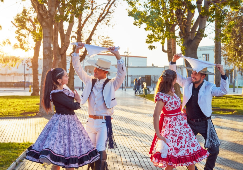 Fiestas Patrias con Estilo: Cómo Decorar tu Casa Estas Fechas