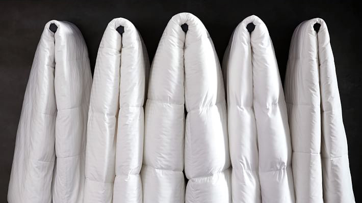 5 PASOS PARA GUARDAR TU PLUMÓN CORRECTAMENTE ESTA TEMPORADA