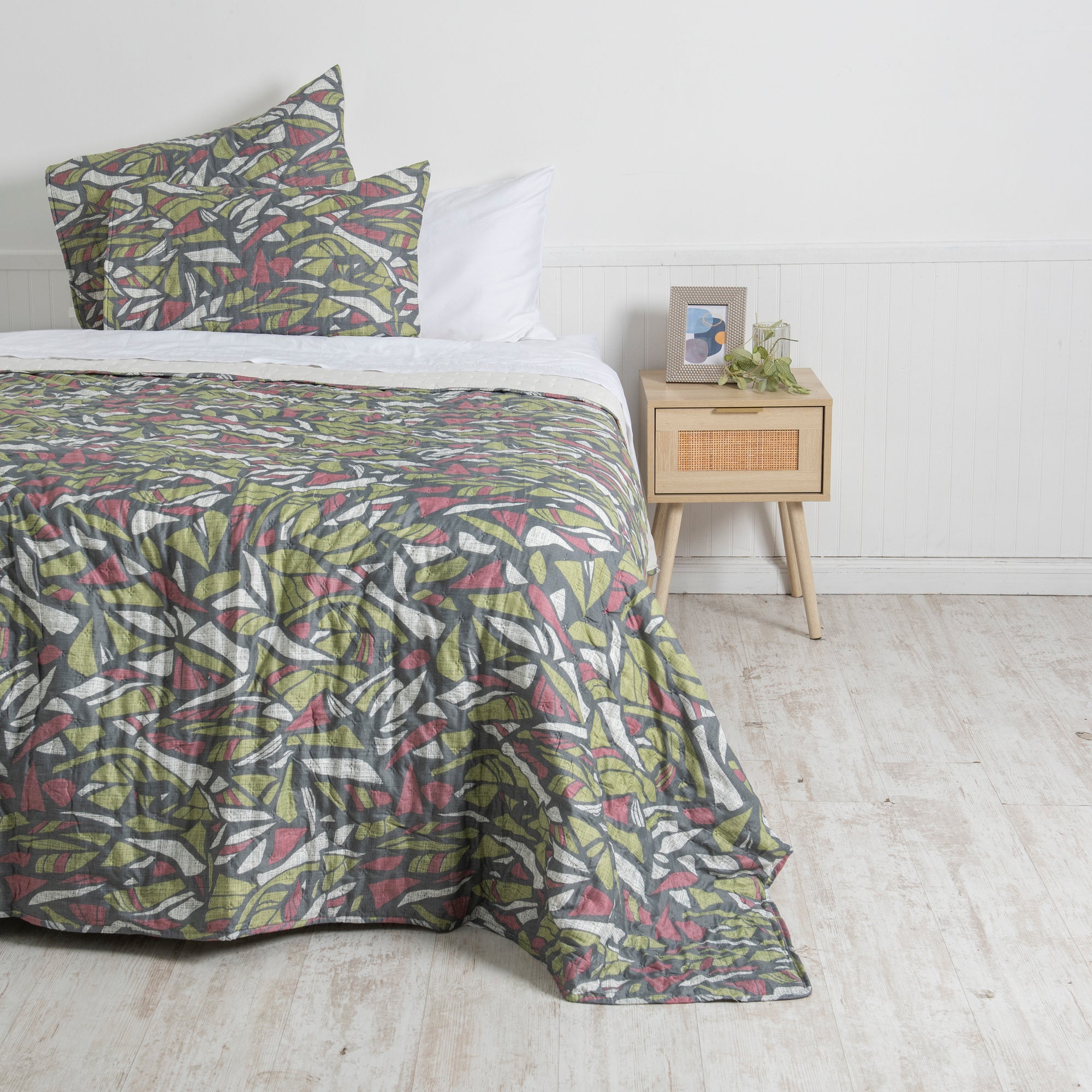 Quilt 2 Plazas Toledo Estampado Stone