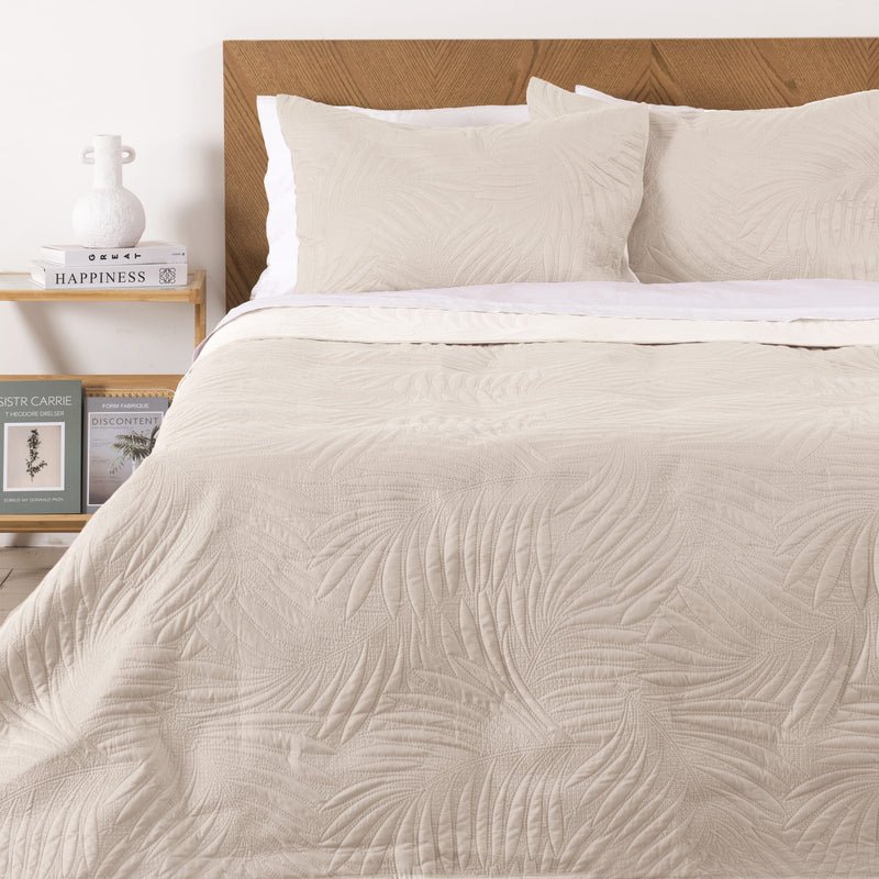 Quilt 2 Plazas Merida Beige